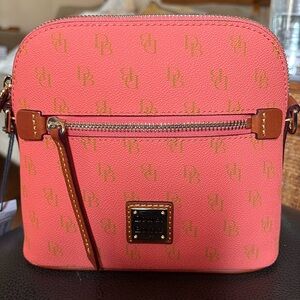 New Dooney and Bourke Coral Initial Crossbody Bag